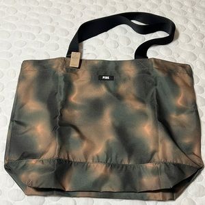 Large Victoria’s Secret tote bag. NWT.